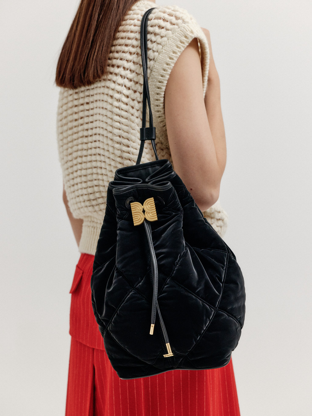 EENK インク ホリー ドローストリング バックパック BLACK HOLLY Quilted Drawstring Backpack - Black : EENK SHOP