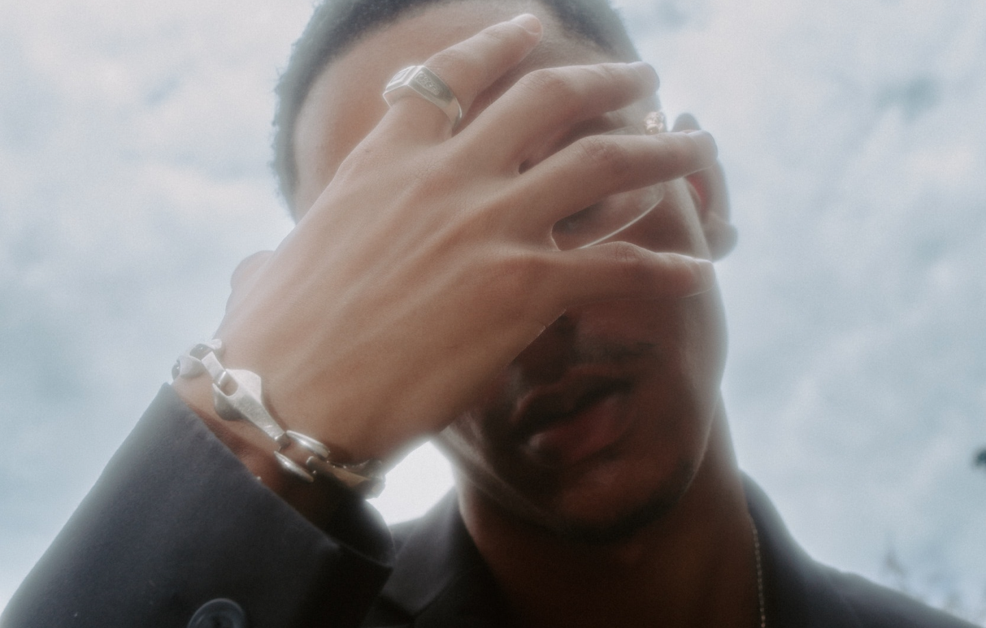 New Collecion <br><u>Out now</u>