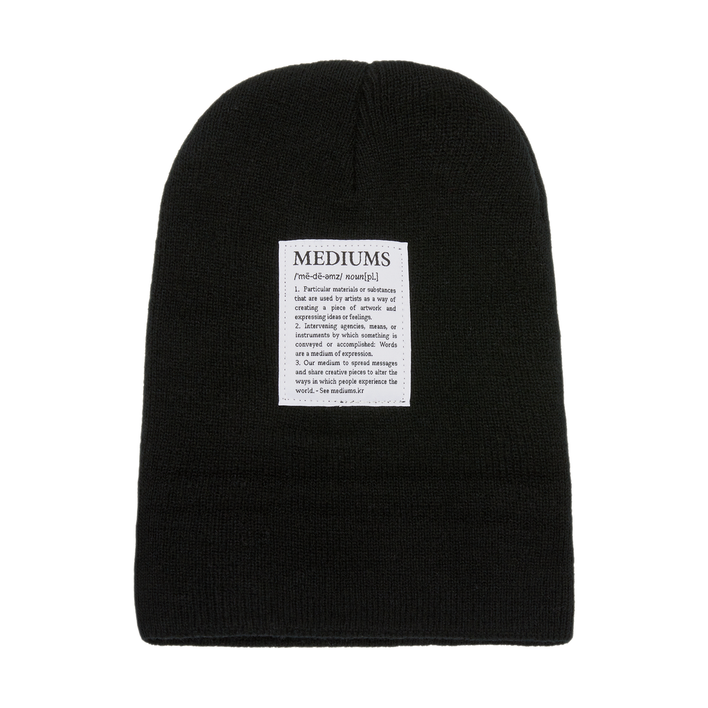 Mediums Token Knit Beanie - BLACK