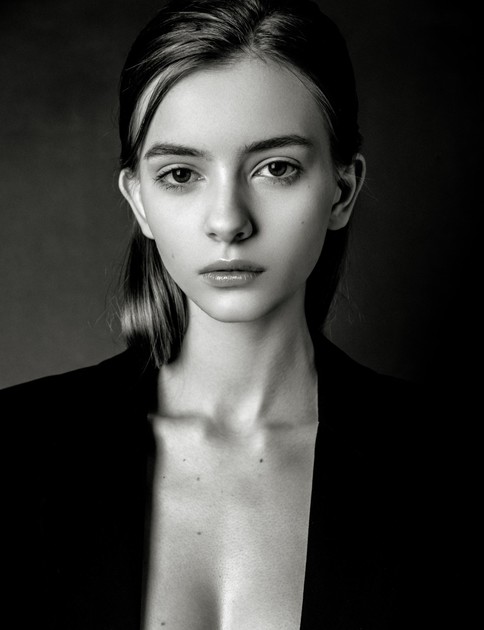 MAGDA / 마그다 / 출국 : 엠디아이 모델 매니지먼트 | MDI Model Management