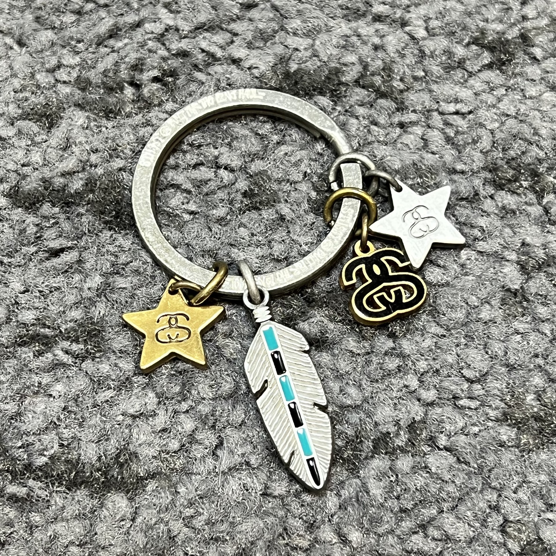 90s stussy vintage charm keyring (dead stock) : soberseoul