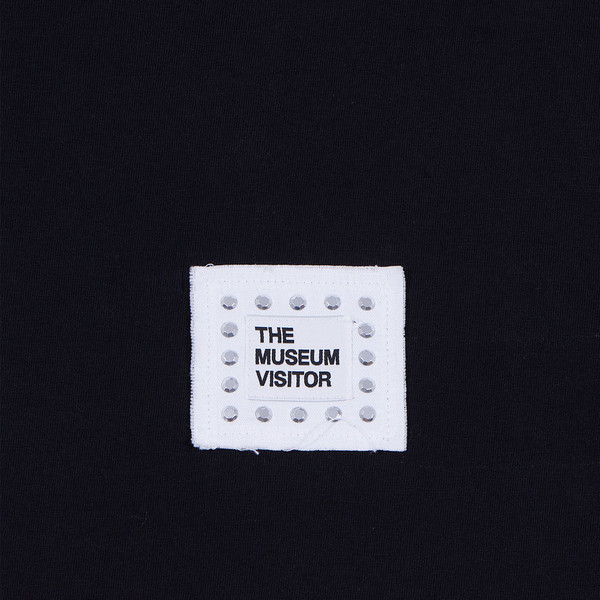 CUBIC LOGO STITCHED T-SHIRTS (BLACK) : THE MUSEUM VISITOR
