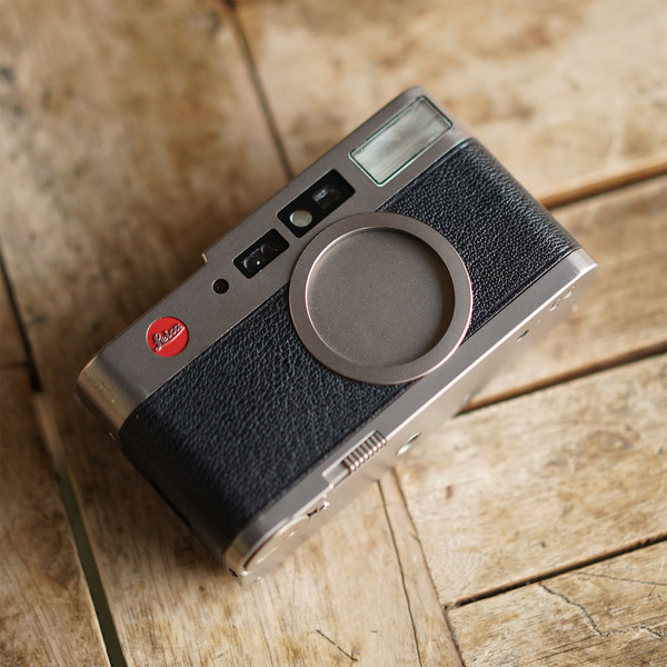 Leica CM Special Red Leather Edition ライカ Leica CM Special Red Leather Edition ライカ