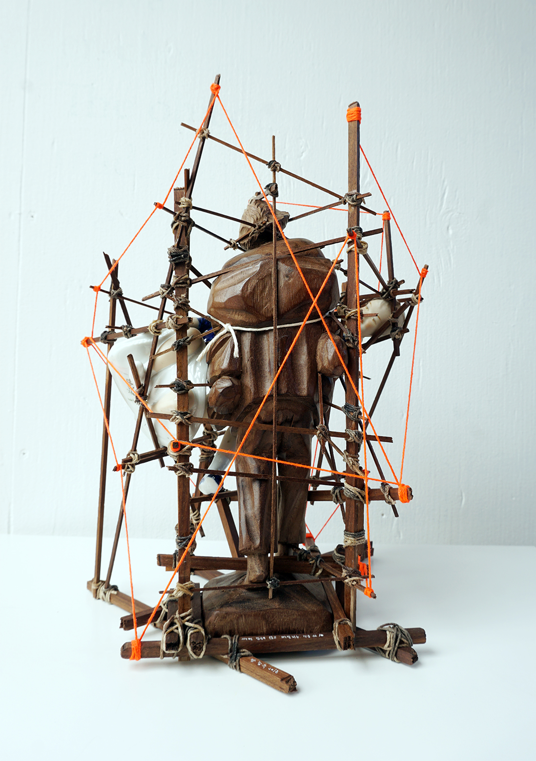 매번 잠들지 않고 배달되는 것들