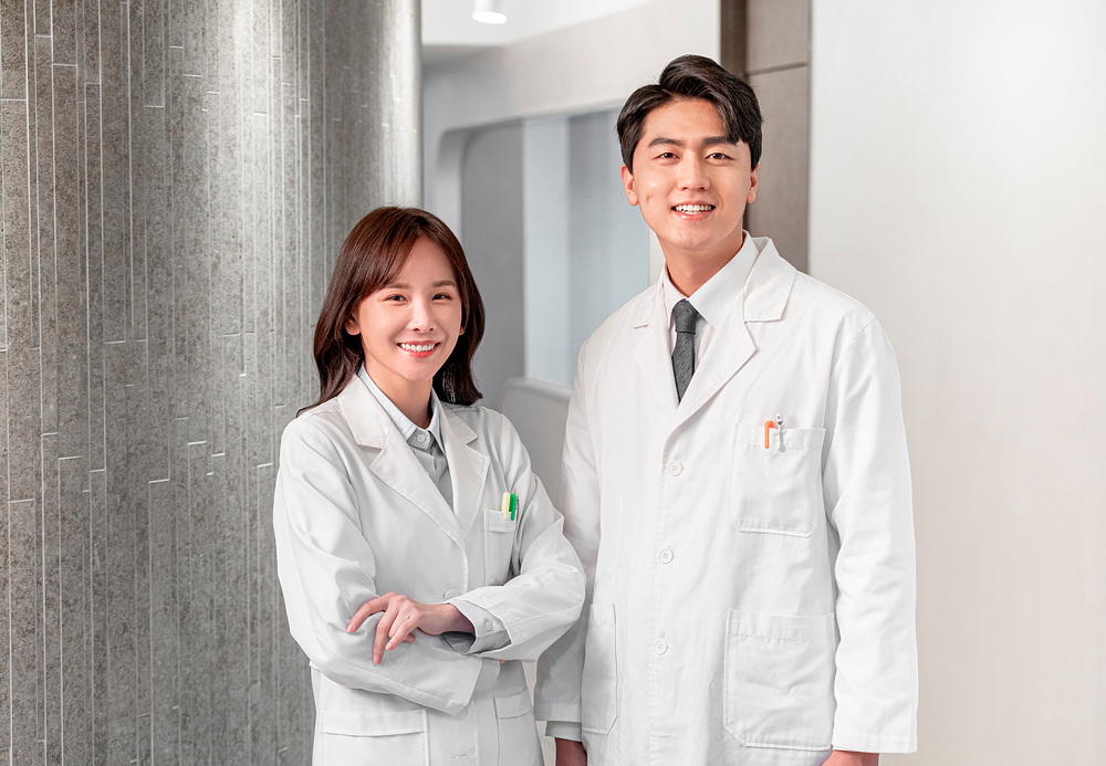 <span style="font-size:20px;"><strong>전문직(의사, 약사 등)</strong></span>