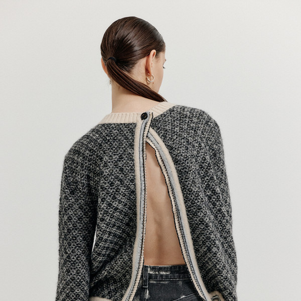 XOUE Check Jacquard Knit Pullover - Black/Ivory : EENK SHOP