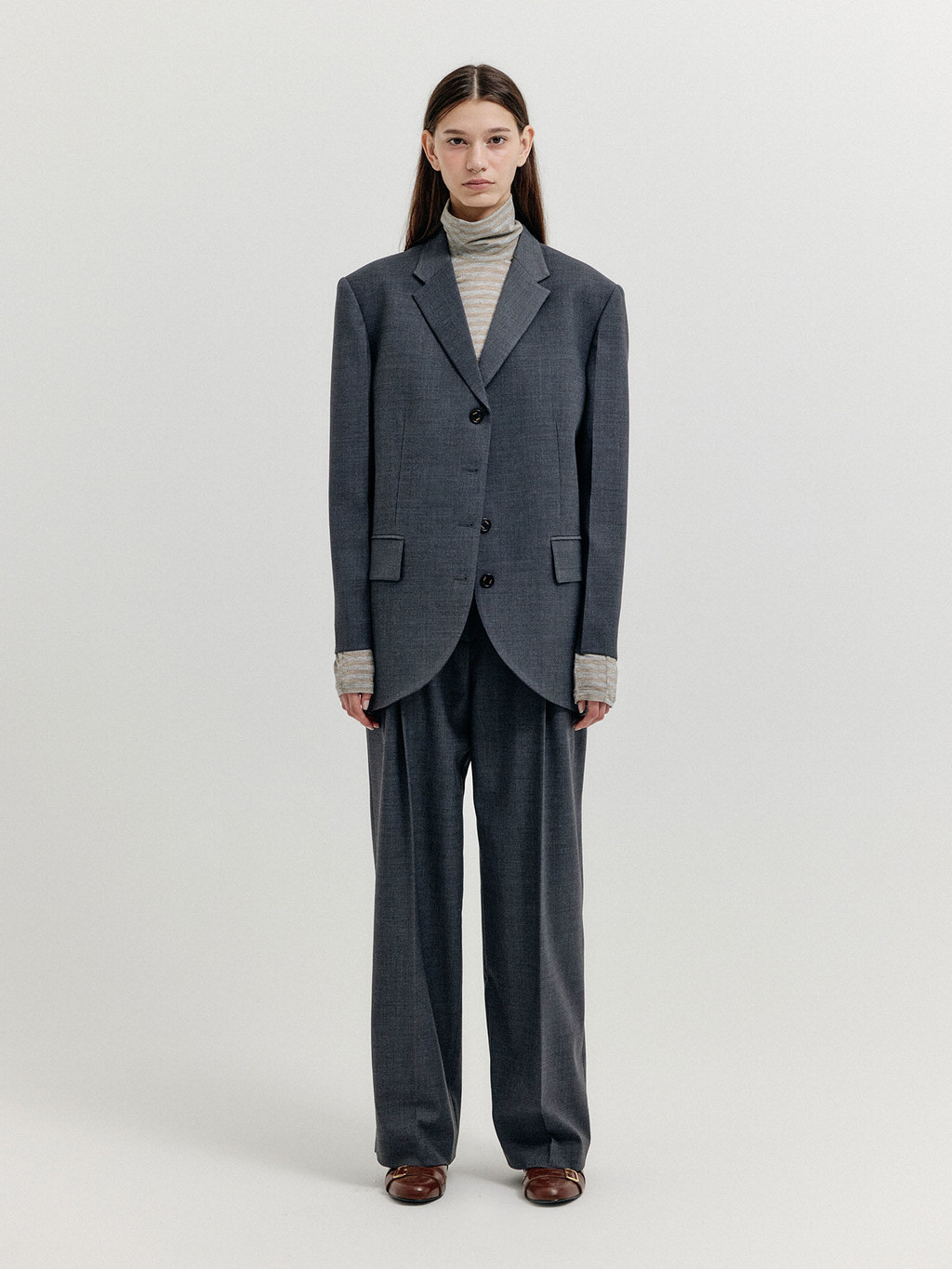 【EENK】Single-Breasted Blazer Grey XIIE Single-Breasted Blazer - Grey : EENK SHOP