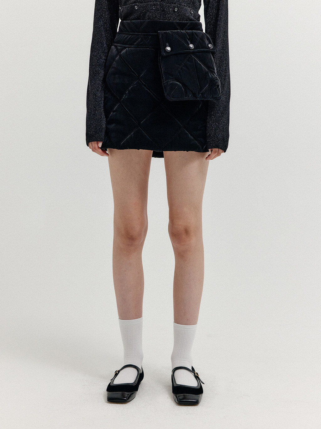 ★E.B.M★ Pocket Mini Skirt EMP1DSK020 Edikted Embroidered Pocket Denim Mini Skirt | PacSun