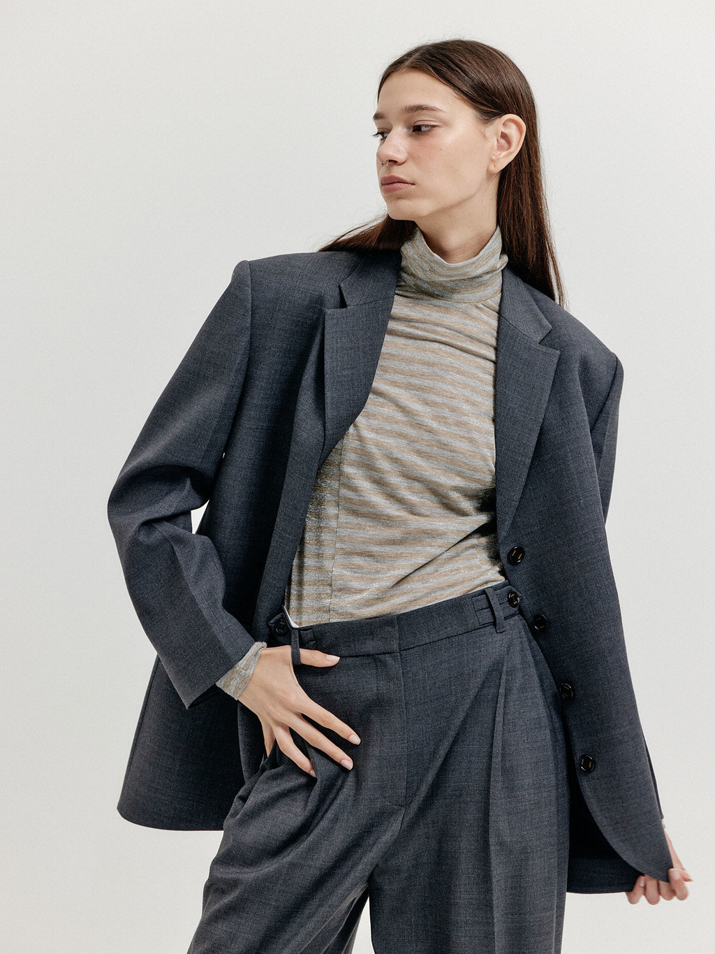 【EENK】Single-Breasted Blazer Grey XIIE Single-Breasted Blazer - Grey : EENK SHOP