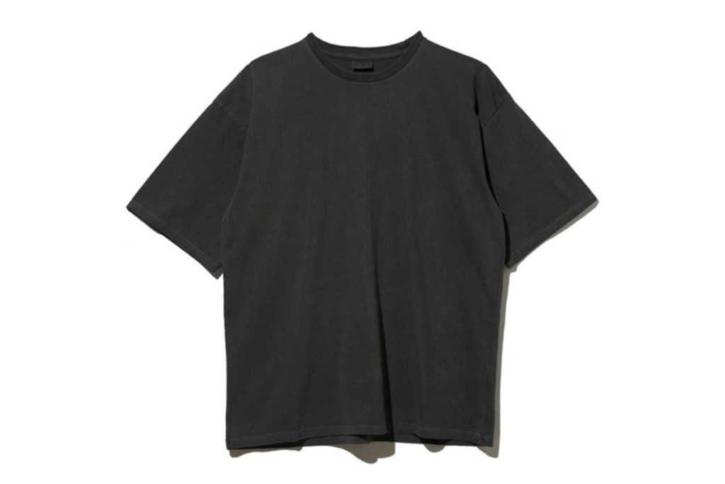 Daily T-Shirt (P.Cool Grey)  </br>Price - 33,000