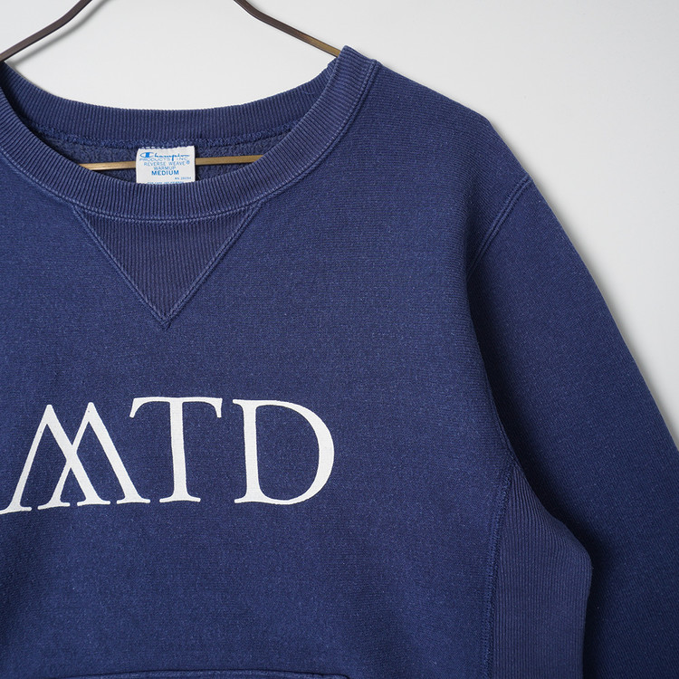 Champion × Mt Design 3776 2017AW リバースウィーブ パーカー L プルオーバー フーディー フーデッド 別注 裏毛 スウェット チャンピオン 即決 復刻 青タグ Mt Design 3776 別注 Champion REVERSE WEAVE プルオーバー パーカー 黒 Mサイズ 胸ポケット  首元ボタン DOORS