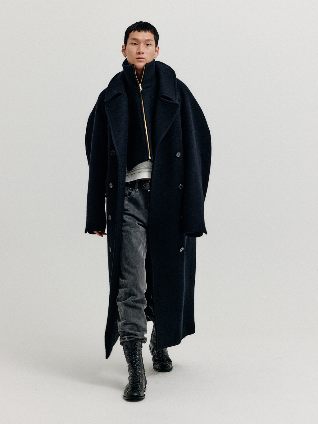 コート EENK XENNIE Oversized Coat with Detachable Collar b337585ba459f.jpg