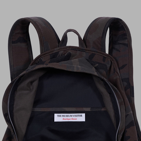 FLAG STITCHED BACKPACK : THE MUSEUM VISITOR
