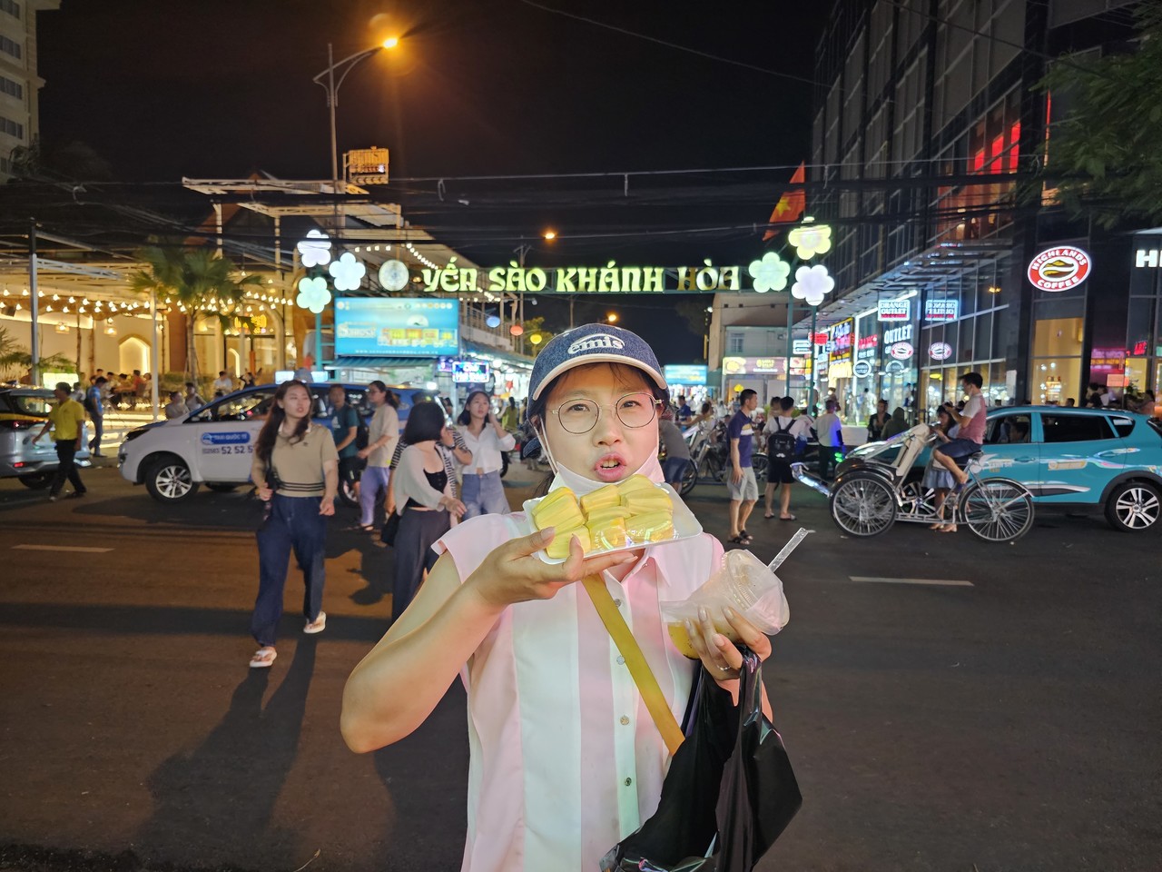 나짱 야시장(숙소 5분거리)