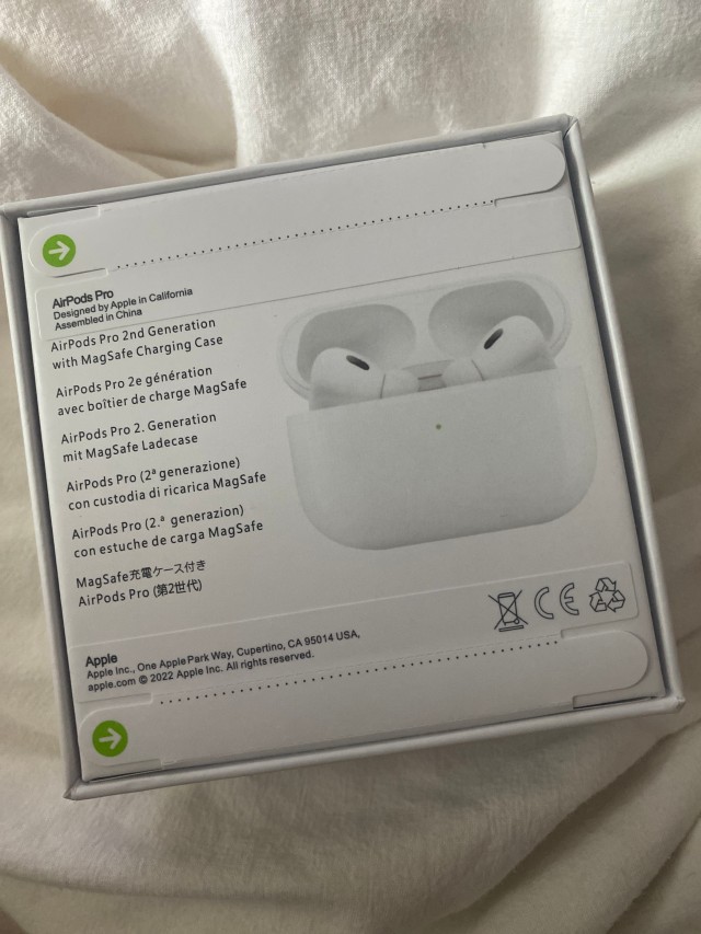 애플 에어팟 프로 2세대(USB-C타입) 정품 새상품 photo review