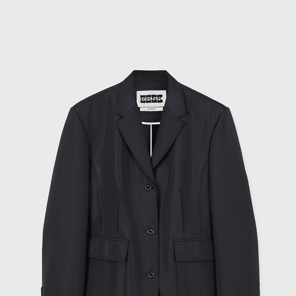 【EENK】Single-Breasted Blazer Black ZAKIT Single-Breasted Blazer with Brooch - Black : EENK SHOP