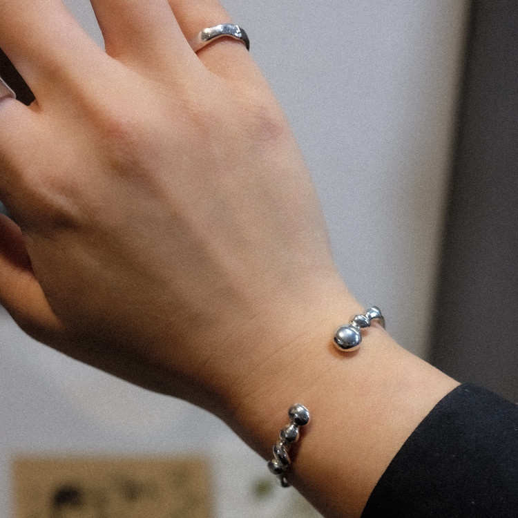 BLM21 조약돌 뱅글 : 제이끌레 핸드메이드 실버주얼리 편집샵