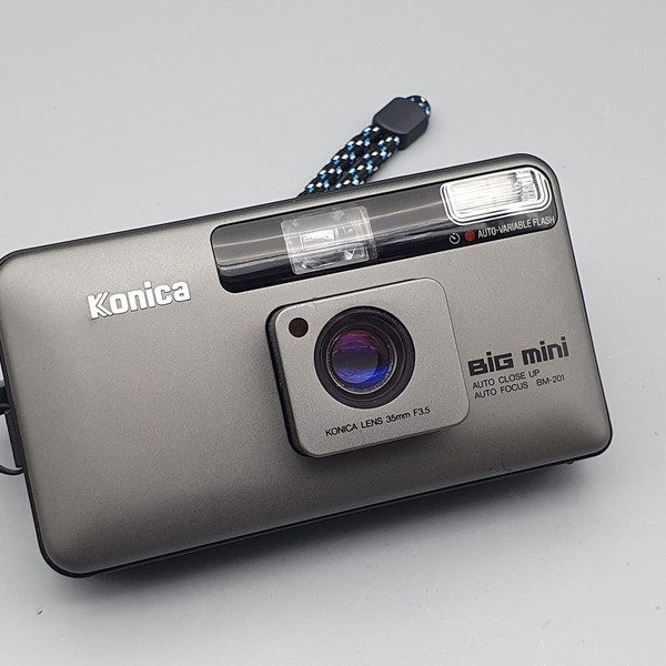 코니카 빅미니 BM-201 Konica Big mini 201 카리나 : 루트카메라 필카