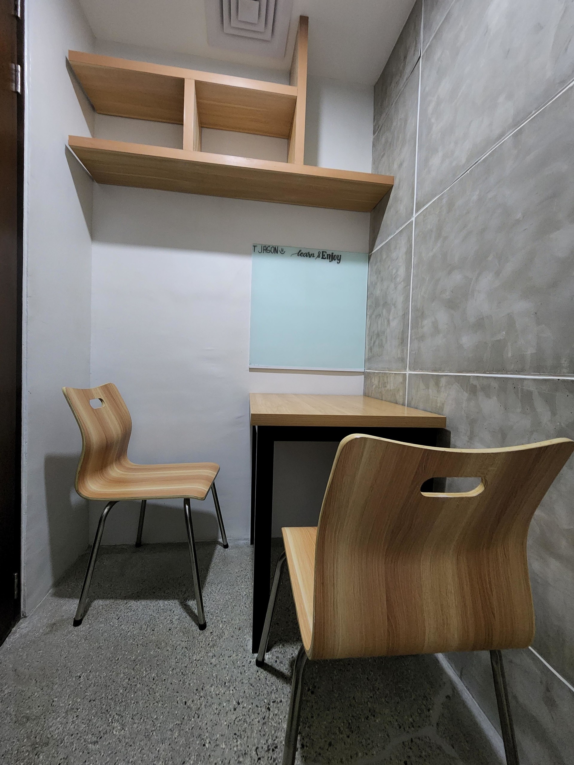 MAN-TO-MAN CLASSROOMS
