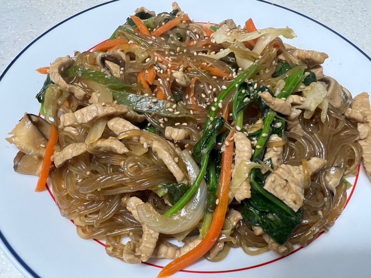 c-mo-hacer-japchae-delicioso-mykorea-kr