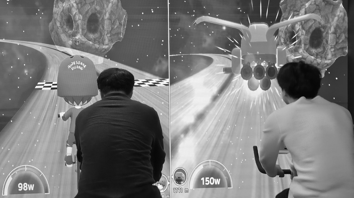 <b>인터랙티브</b>