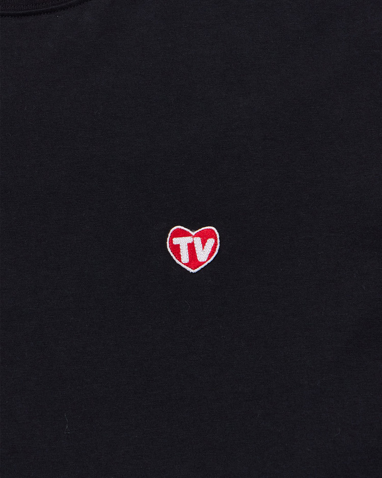 ◆THE MUSEUM VISITOR◆ TV HEART LOGO LONG SLEEVE WHITE 11313 MUSINSA | THE MUSEUM VISITOR BLURRED HEART PRINTED LONG