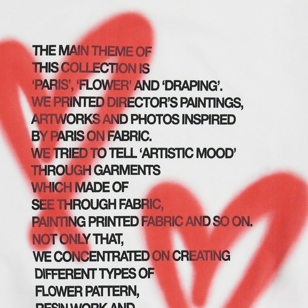 HEART SPRAY PRINTED SWEATSHIRTS (WHITE) : THE MUSEUM VISITOR