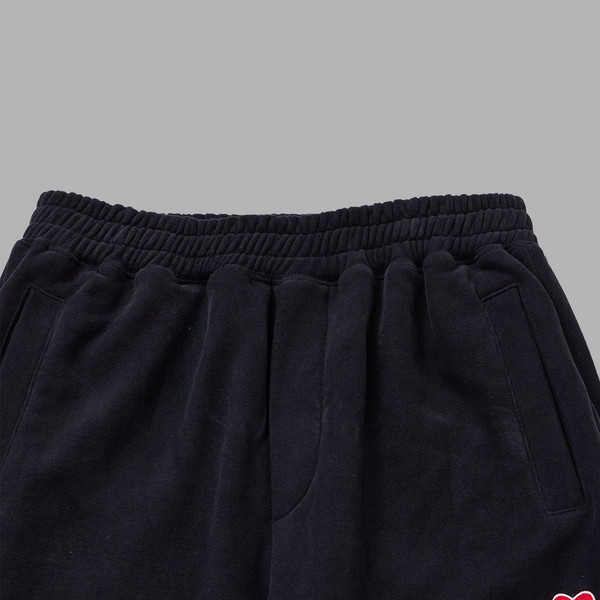 TV HEART LOGO SWEATPANTS (BLACK) : THE MUSEUM VISITOR