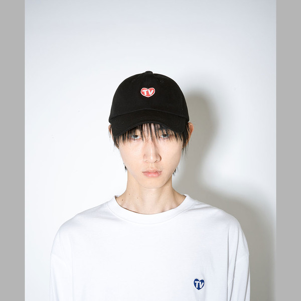 TV HEART LOGO BALLCAP (BLACK) : THE MUSEUM VISITOR