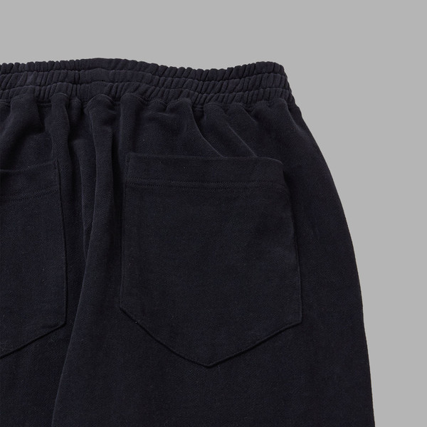 TV HEART LOGO SWEATPANTS (BLACK) : THE MUSEUM VISITOR