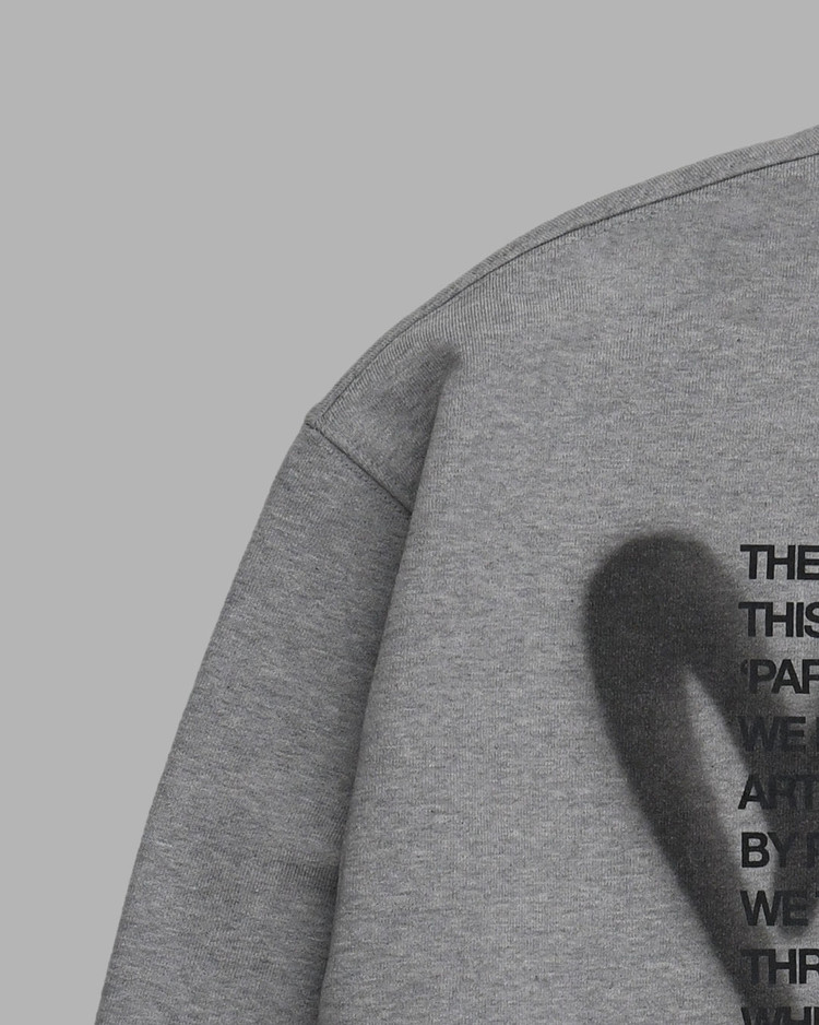 HEART SPRAY PRINTED SWEATSHIRTS (GREY) : THE MUSEUM VISITOR