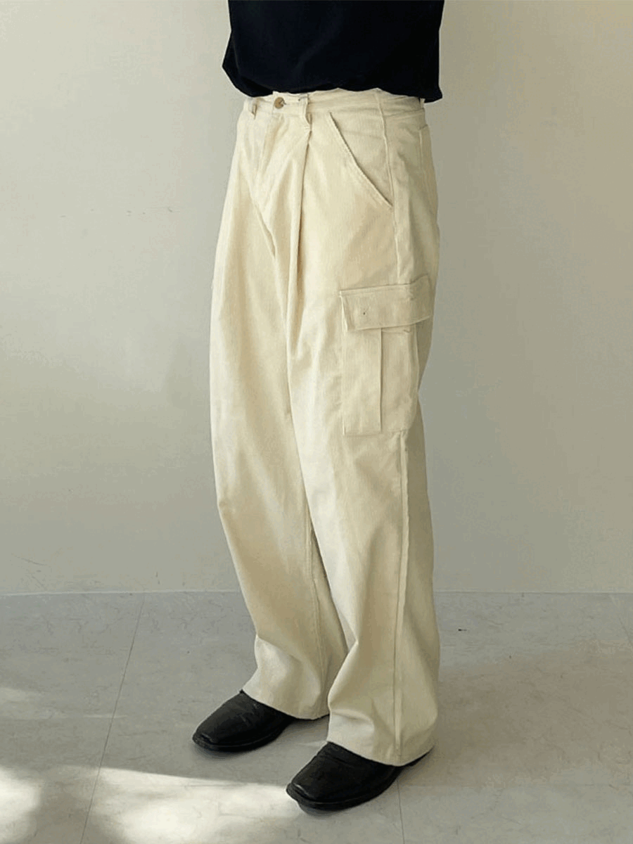 uni-len-one-tuck-corduroy-cargo-pants-3color
