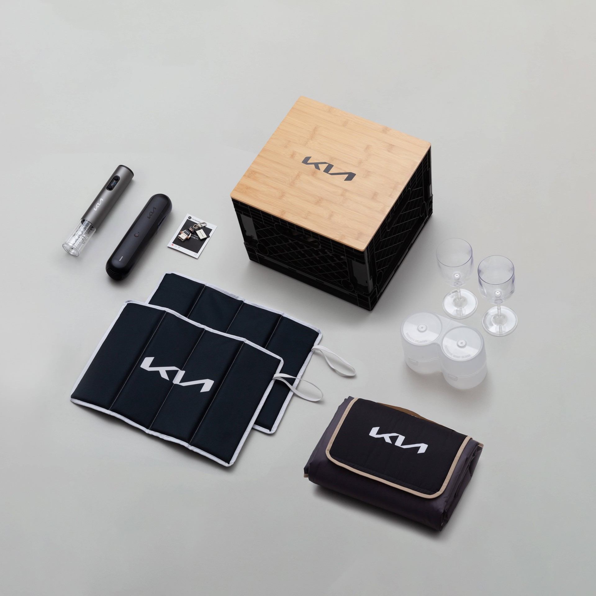 KIA 인앤아웃 캠핑 폴딩박스 kit