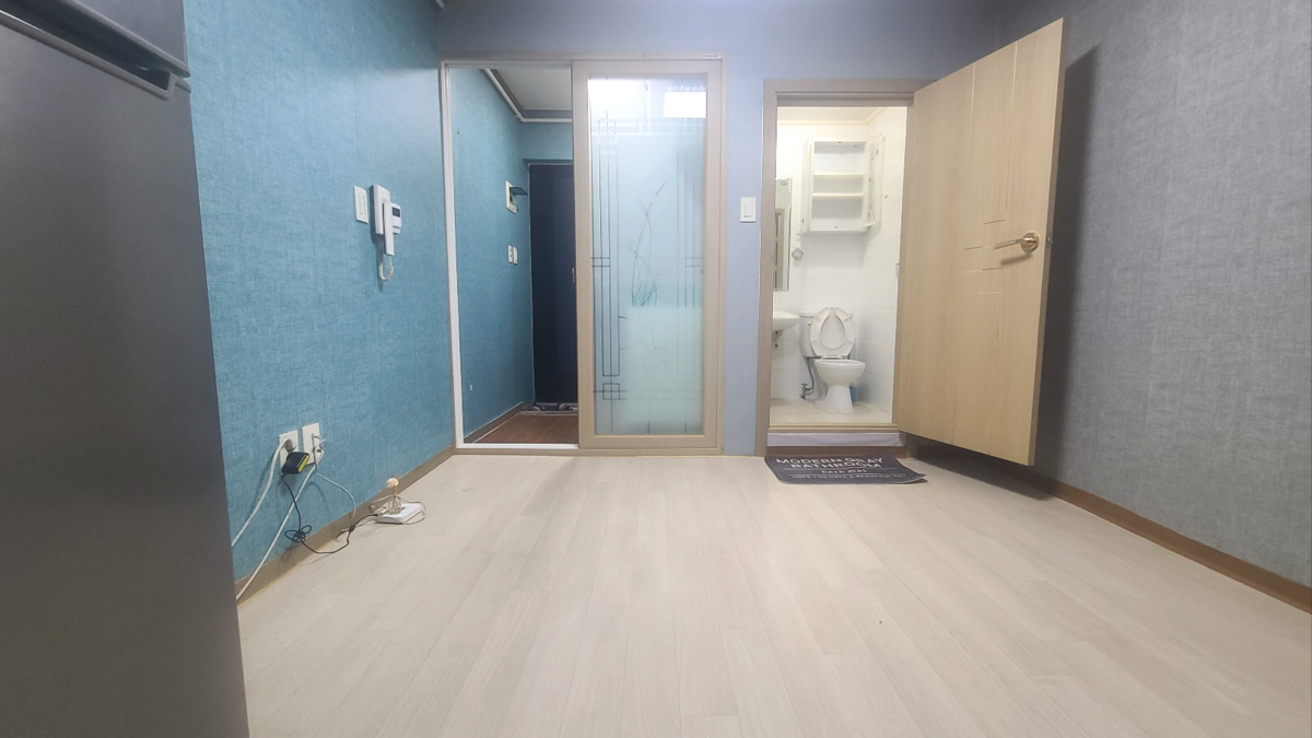 [ 300/30, 약6평 ] 각골초 인근 인터넷 옵션 포함된 가성비 원룸 : 씨티부동산