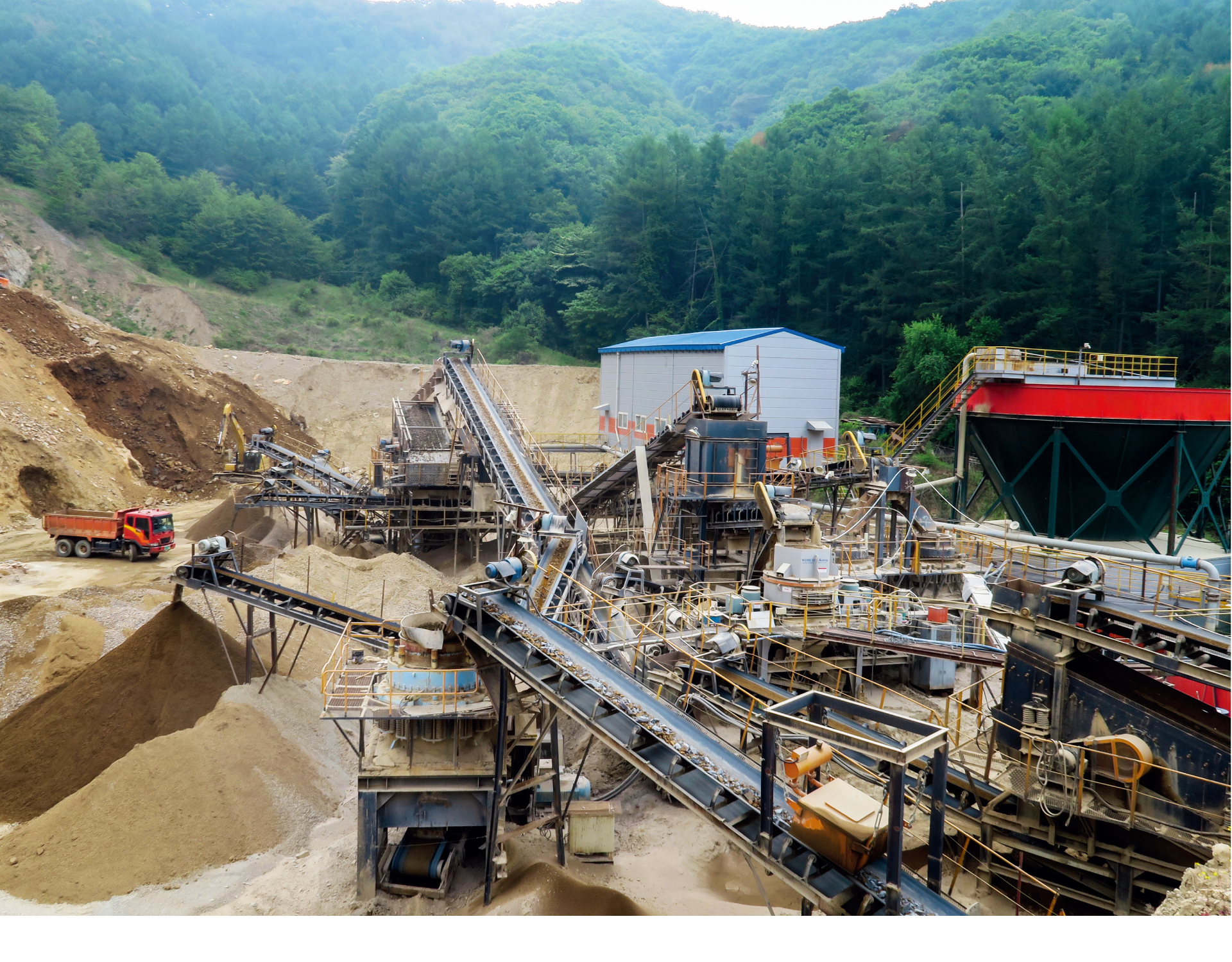 홍천산업주식회사, 국내최대 매장량 규석광산 보유