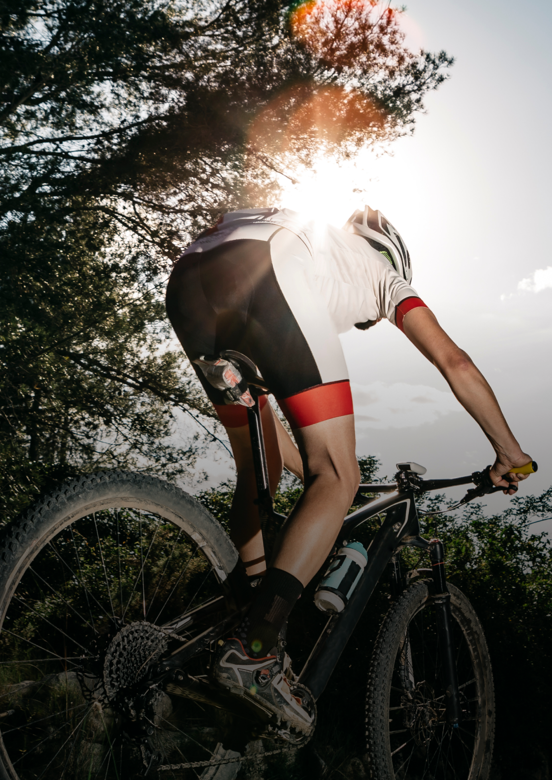 <h6 style="margin-left: 15px; font-size:22px; font-weight:600;">TOMDEER’S DETAIL</h6><p style="margin-left: 15px; ">High Quality Riding <br>Goods Start at Haprick Price</p>