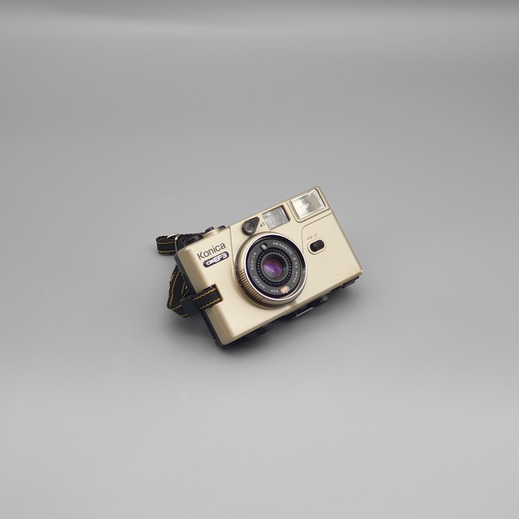 撮影可 コニカ C35 EF3 黄 konica c35 ef3 フィルムカメラ KONICA（コニカ） C35 EF3 ヘキサノン35mmF2.8 | 新宿の稀少中古