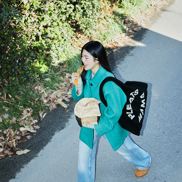 POODLE BAG BLACK : PLEATSMAMA: Sustainable Knit Pleats Bag