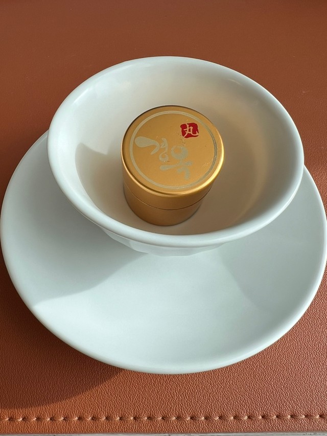 <p style="text-align:left; font-size:16px; margin-top:26px;">경옥환 30환<br><span style="color:#666;">₩ 200,000</span></p>