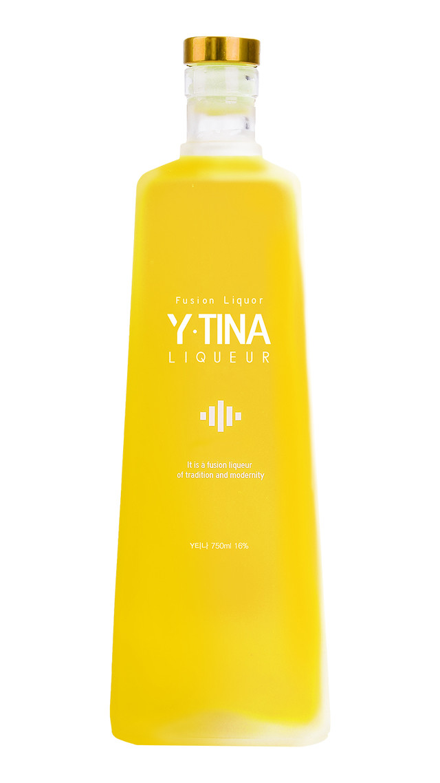 Y TINA