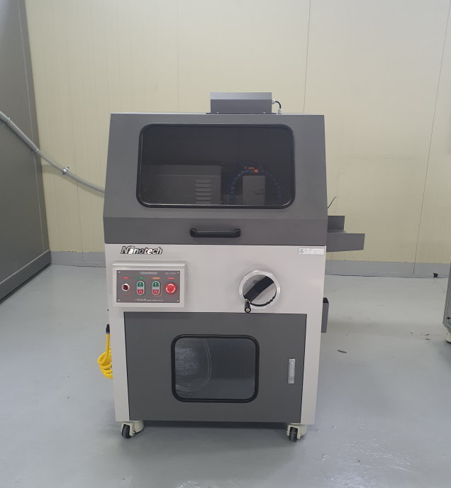 Specimen Cutter