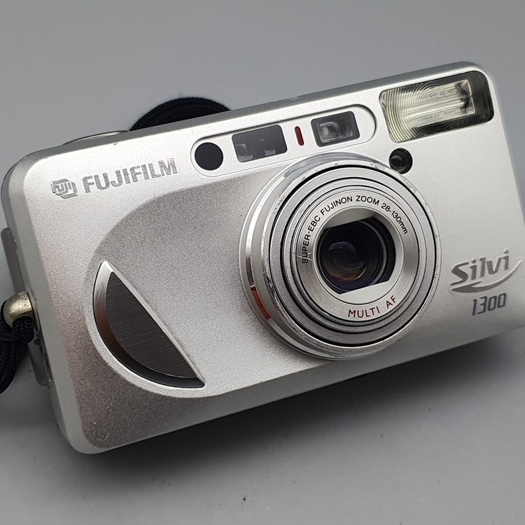 후지 실비 Fuji Slivi 1300 : 루트카메라 필카 필름카메라 상점