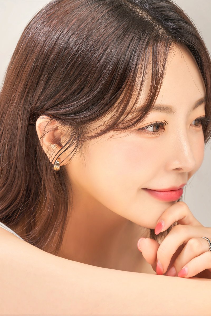 웜톤 프로필 스튜디오 촬영