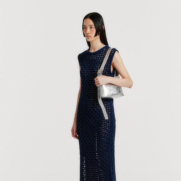 ワンピース Maison EENK YIONY Maxi Cable Knit Dress YIONY Maxi Cable Knit Dress - Navy : EENK SHOP