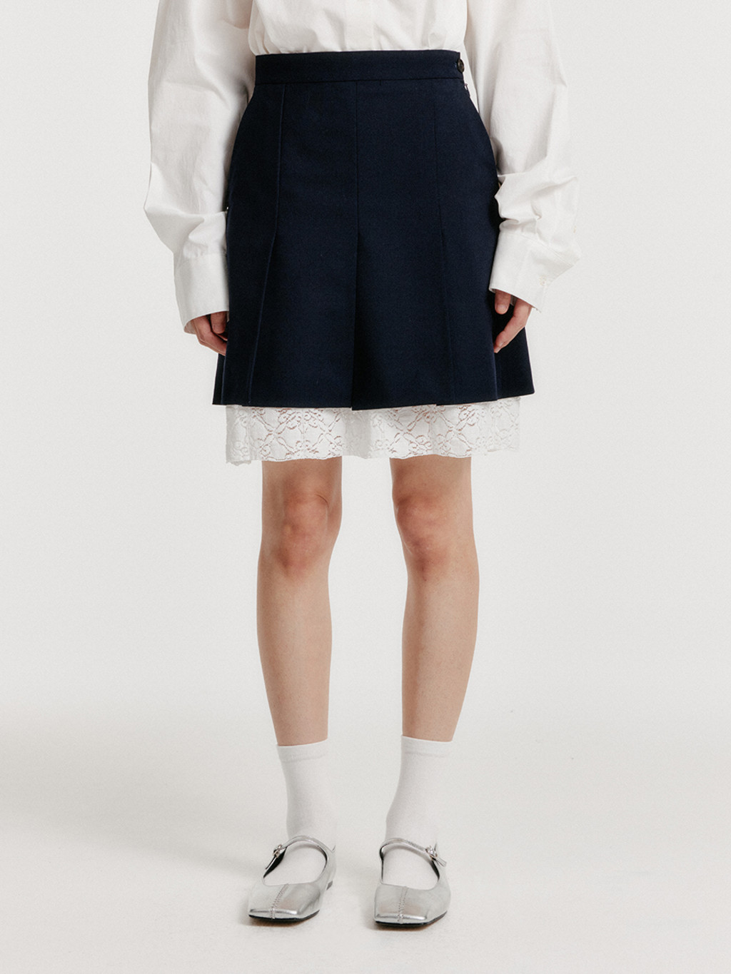 YENDEL Mini Pleats Skirts with Lace Lining - Navy : EENK SHOP