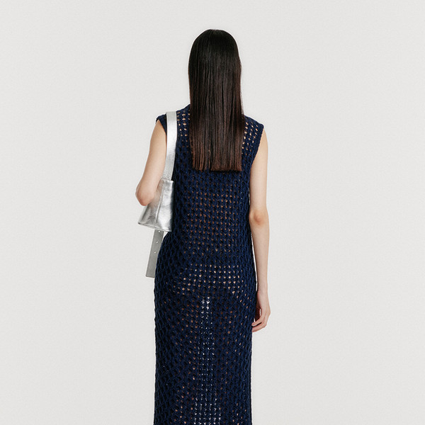 ワンピース Maison EENK YIONY Maxi Cable Knit Dress YIONY Maxi Cable Knit Dress - Navy : EENK SHOP