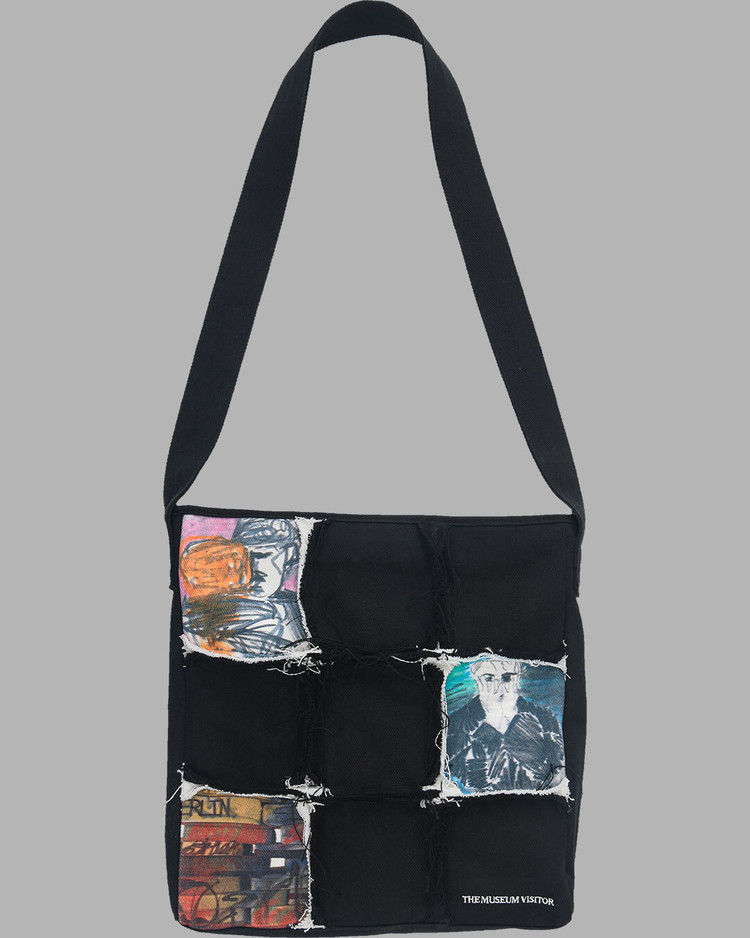 THE MUSEUM VISITOR★韓国★人気★男女兼用★SCULPTURAL ART BAG THE MUSEUM VISITOR☆韓国☆人気☆男女兼用☆SCULPTURAL ART BAG