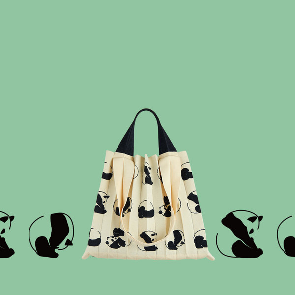 PLEATS MAMA 正規品関税込みPANDA EDITION 2WAY BAG GIANT PANDA PANDA EDITION] 2WAY SHOPPER BAG GIANT PANDA : PLEATSMAMA