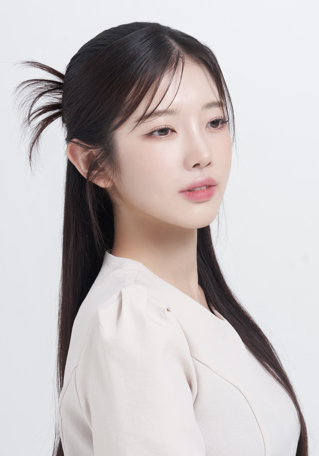 보정 잘하는 강남 프로필 스튜디오