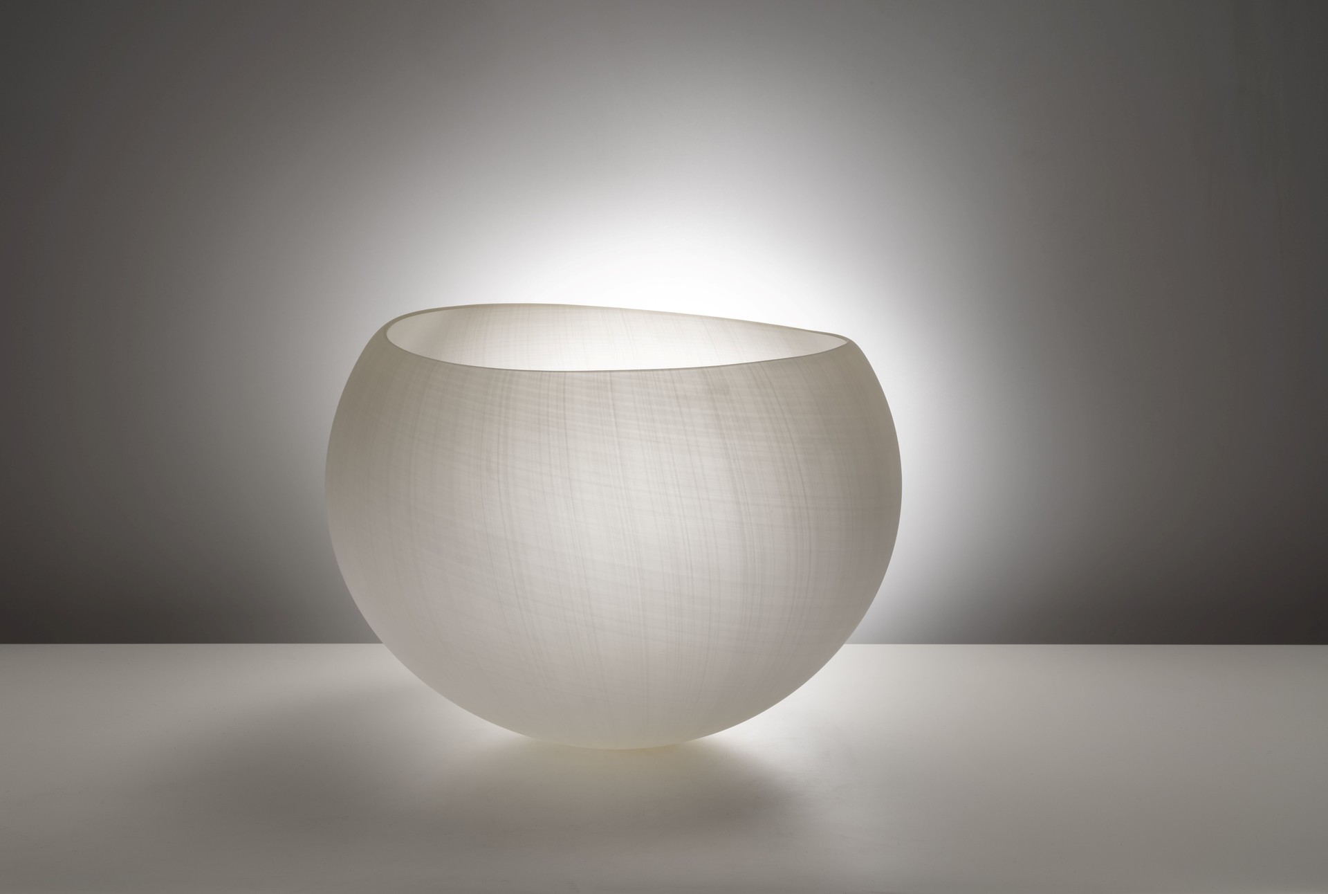 Moonlight dandelion seeds / Glass / Blown, sandblasted and acid polished / w510 d510 h390 (mm) / 2023